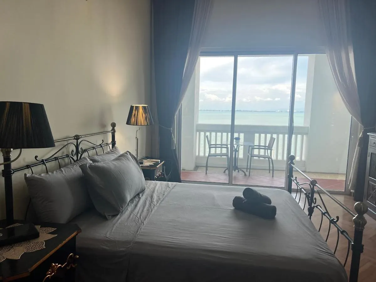 アパート 2Bedroom Seaview @ Straits Quay Bagan Jermal